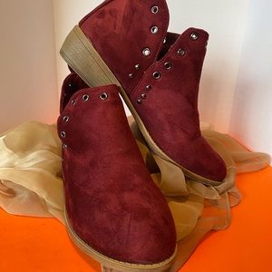 Journee Collection Cranberry Suede Boots